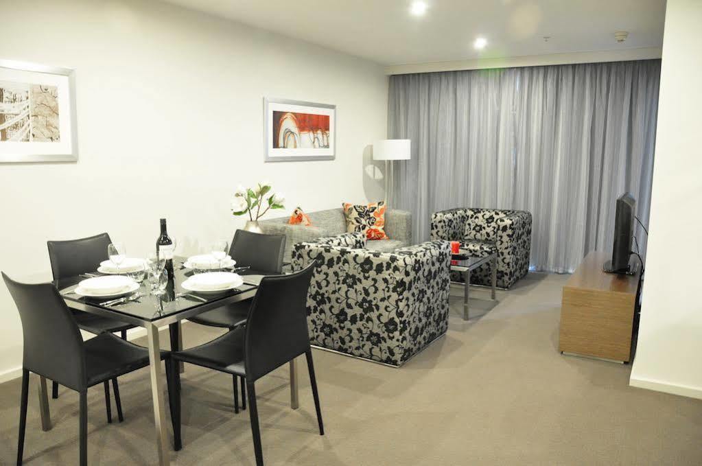 Adina Serviced Apartments Canberra Dickson Ngoại thất bức ảnh